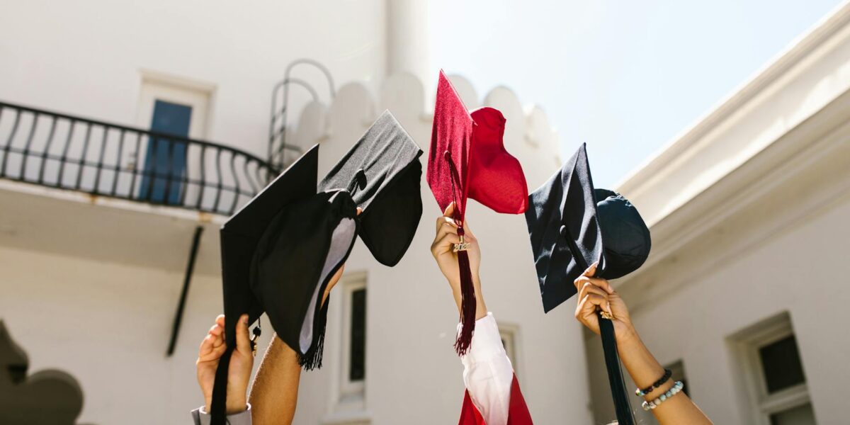 Hightag Graduates from Embark