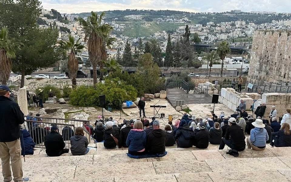 Little Rock church group flees Israel, heads to Egypt before returning home